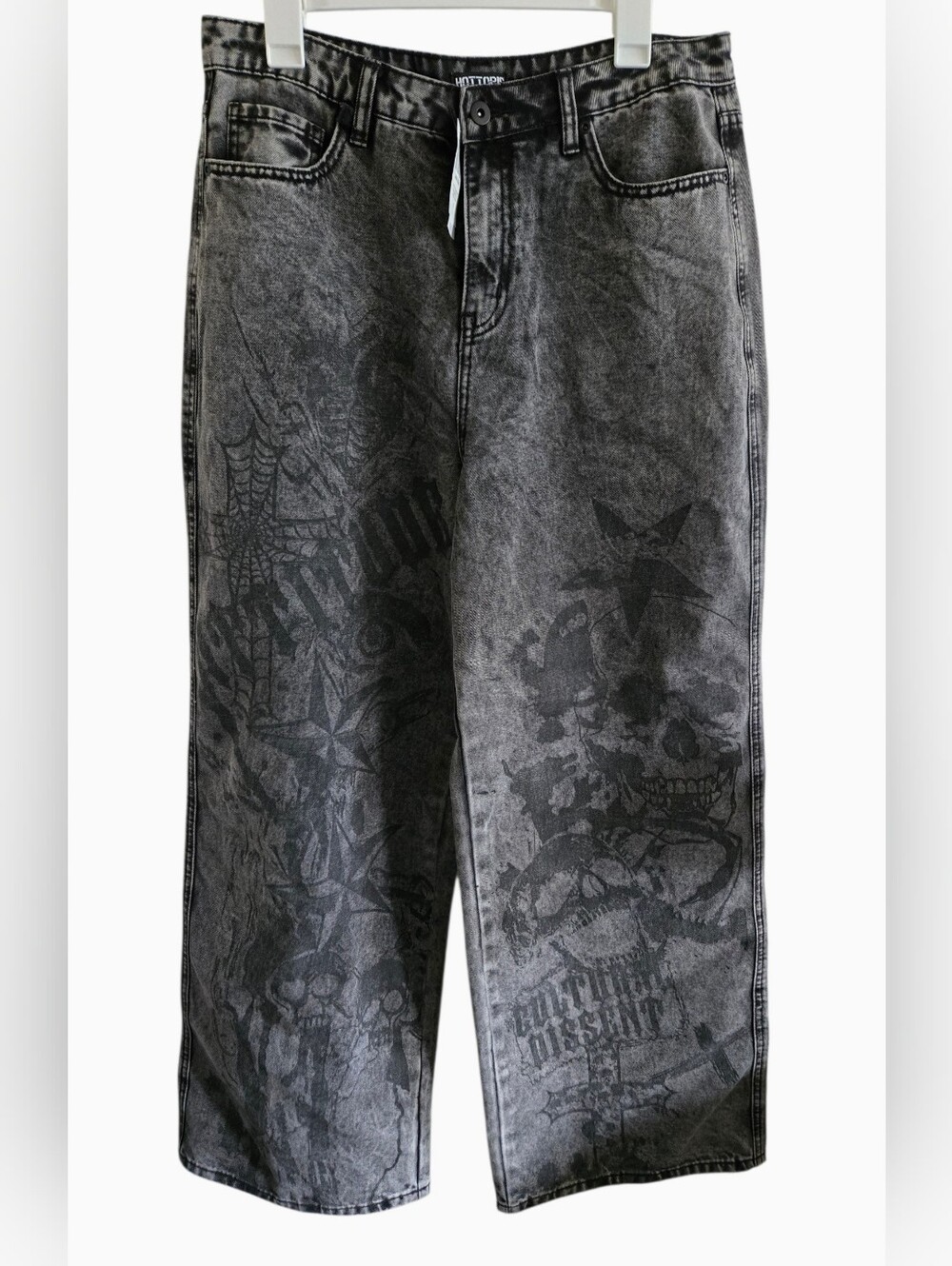 Hot Topic Gray Acid Wash Skulls & Stars Wide Leg Jeans